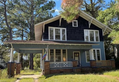 215 Linden Avenue, Suffolk, VA, 23434 | Card Image