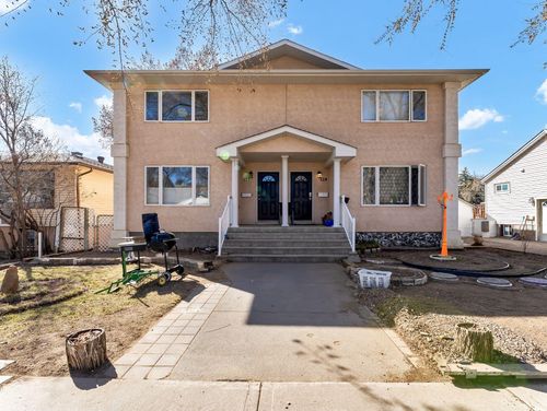 327329 3 Street Nw, Medicine Hat, AB, T1A6L1 | Card Image
