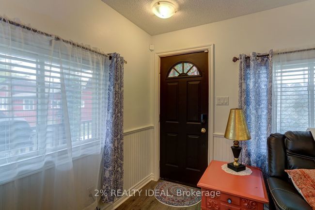 141 River Rd E, House other with 2 bedrooms, 2 bathrooms and 7 parking in Wasaga Beach ON | Image 7
