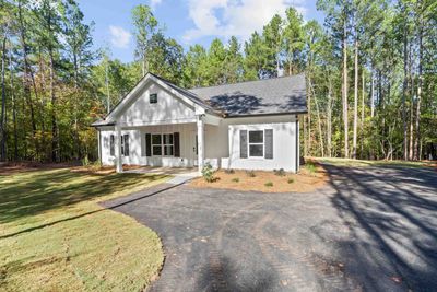 294 Thomas Drive, House other with 3 bedrooms, 2 bathrooms and null parking in Eatonton GA | Image 2