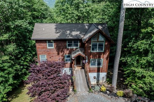 167 Rhododendron Dr, Beech Mountain, NC, 28604-8175 | Card Image