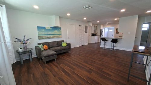 1-2407 Scott St, Hollywood, FL, 33020-2354 | Card Image