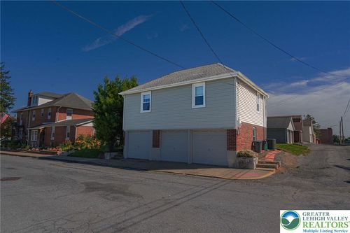 2 S 4th Street, Coplay Boro, PA, 18037 | Card Image