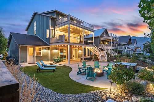264 Porcupine Ln, Chelan, WA, 98816 | Card Image
