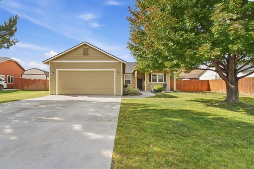 5103 Pinehurst St, West Richland, WA, 99353 | Card Image