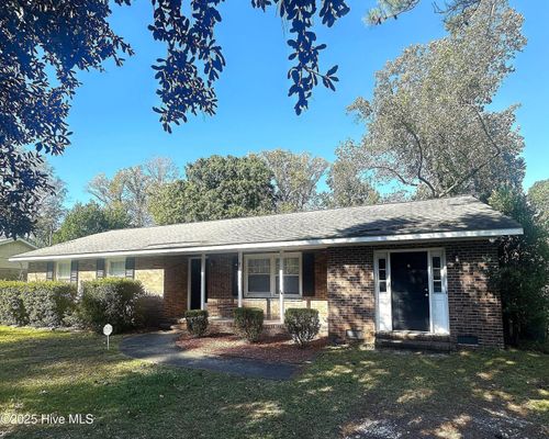 3817 Ashley Cir, Wilmington, NC, 28403-2708 | Card Image