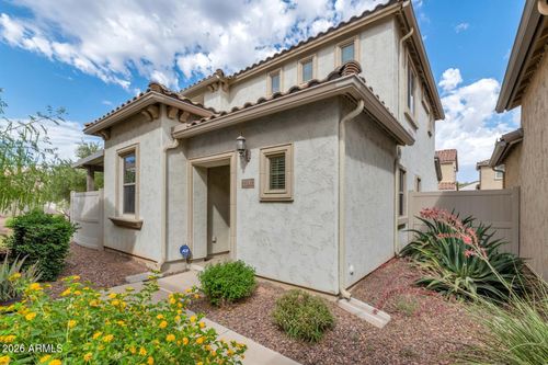 2157 W Scully Dr, Phoenix, AZ, 85023-9204 | Card Image