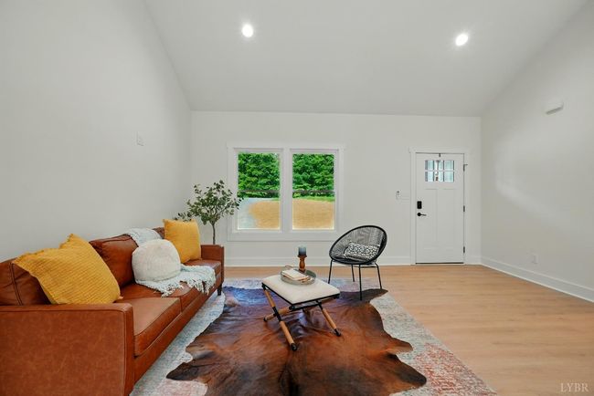 3580 Double Bridges Rd, House other with 3 bedrooms, 2 bathrooms and null parking in Spout Spring VA | Image 5