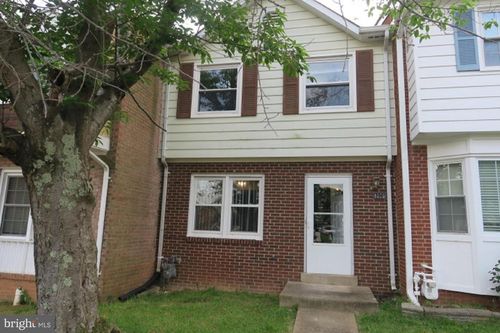 4326 Eileen Ct, WOODBRIDGE, VA, 22193-2670 | Card Image