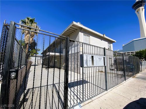 9-230 W Boston Ave, Las Vegas, NV, 89102-0011 | Card Image
