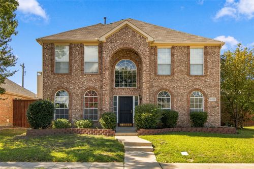 2071 Sunset Ln, Lewisville, TX, 75067-5556 | Card Image
