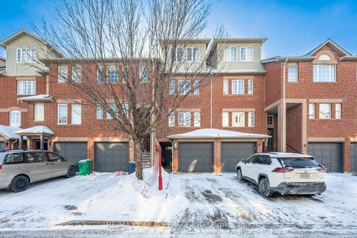 101-101 Spadina Rd, Brampton, ON, L6X4X6 | Card Image