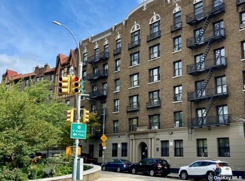 41-812 Riverside Drive, New York, NY, 10032 | Card Image