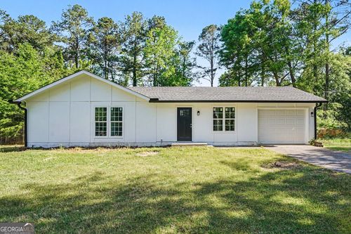 8984 Bentwood Ln, Riverdale, GA, 30274-4511 | Card Image