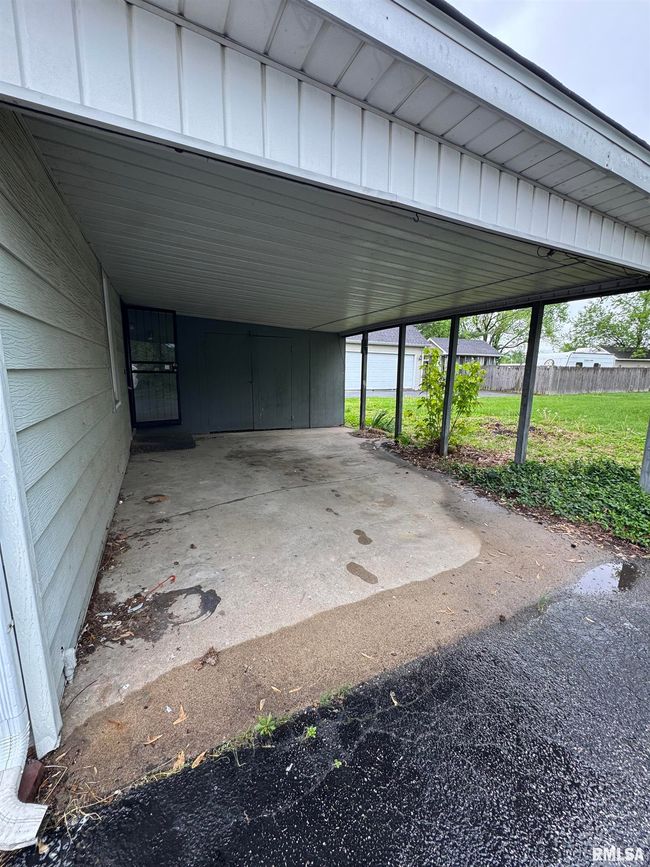 809 W Chestnut St, House other with 2 bedrooms, 2 bathrooms and null parking in Marion IL | Image 15