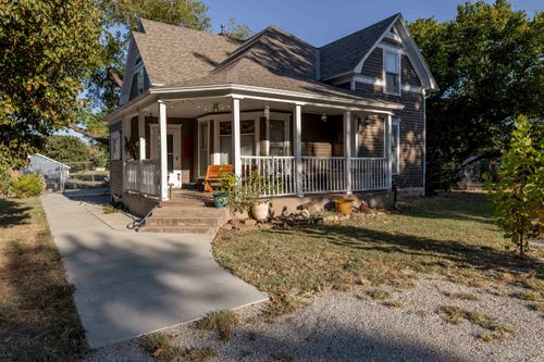 407 S Cedar, Howard, KS, 67349-4922 | Card Image