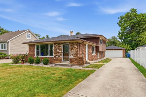 11529 S Laramie Ave, Alsip, IL, 60803-4909 | Card Image
