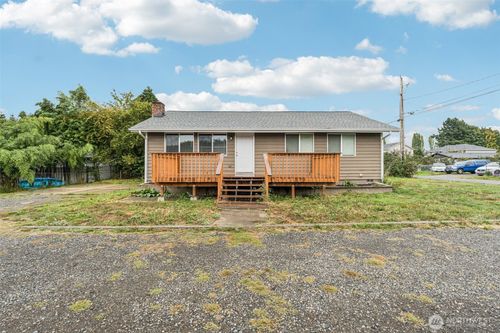 311 9th Ave N, Algona, WA, 98001-4312 | Card Image