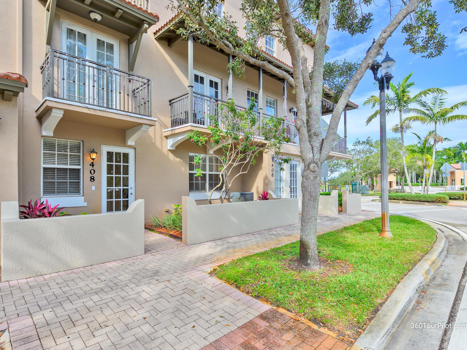 Residential Lease in Pembroke Pines