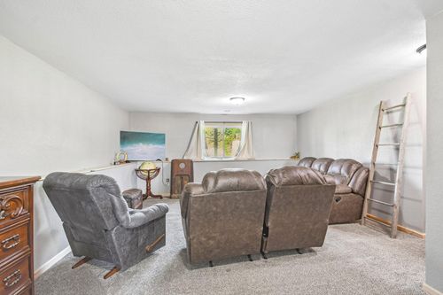 1020 Bluestem Ln, Lester Prairie, MN, 55354-7986 | Card Image
