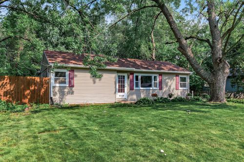 8209 11th Ave S, Bloomington, MN, 55420-2435 | Card Image