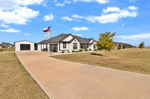 1009 Boulder Rd, Weatherford, TX, 76085-3930 | Card Image