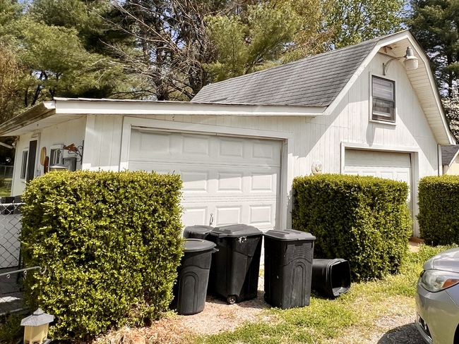 1112 Cumberland St, House other with 3 bedrooms, 2 bathrooms and 8 parking in Decherd TN | Image 45