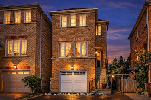 219 Touchstone Dr, North York, ON, M6M5J9 | Card Image