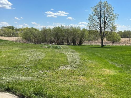 1712 Knottingham Dr, Sartell, MN, 56377-4549 | Card Image