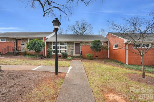 4623 Woodlark Ln, Charlotte, NC, 28211-2252 | Card Image