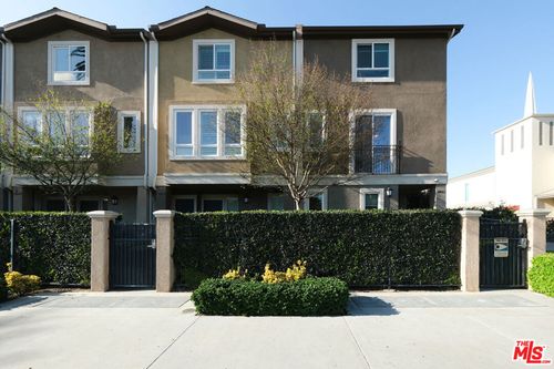 14661 Sherman Way, Van Nuys, CA, 91405 | Card Image