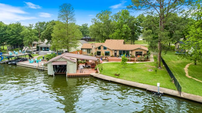17 Bayside Dr, House other with 4 bedrooms, 3 bathrooms and null parking in Malakoff TX | Image 33