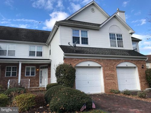 92 Shelley Cir, East Windsor, NJ, 08520-4689 | Card Image