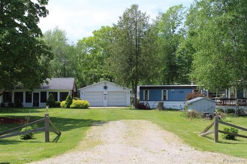 7365 Lighthouse Rd, Port Hope, MI, 48468-9759 | Card Image