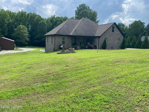 100 Valley View Dr, Henderson, TN, 38340-2913 | Card Image