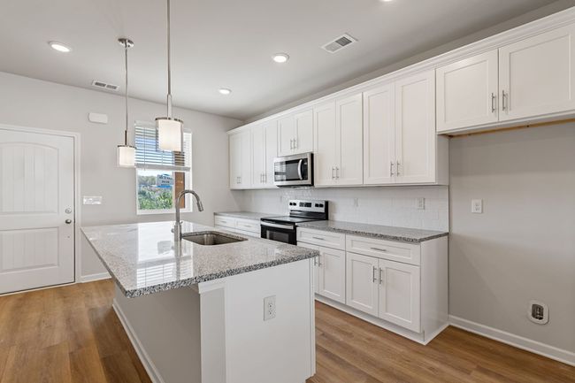 Unit 33 Grove Loop, Townhouse with 2 bedrooms, 2 bathrooms and null parking in Blue Ridge GA | Image 23