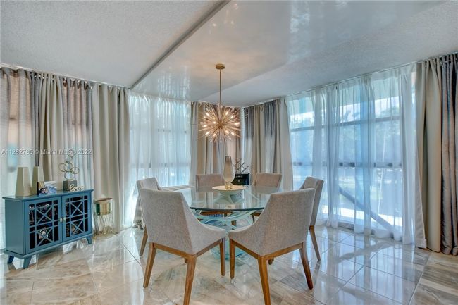 231 - 600 Parkview Dr, Condo with 3 bedrooms, 2 bathrooms and null parking in Hallandale Beach FL | Image 9