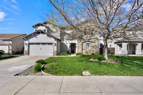 975 Briarwood Drive, Livingston, CA, 95334 | Card Image