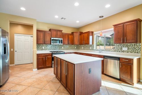 10780 E Salsabila Rd, Tucson, AZ, 85747-6049 | Card Image