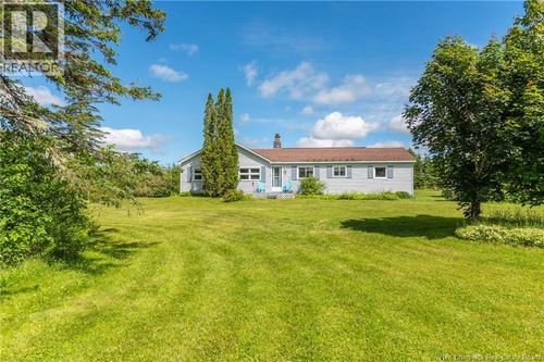 10 Mcmahon Rd, Barnesville, NB, E5N3S7 | Card Image