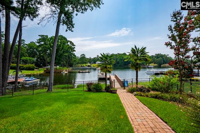 1081 Point View Rd, House other with 4 bedrooms, 4 bathrooms and null parking in Chapin SC | Image 9