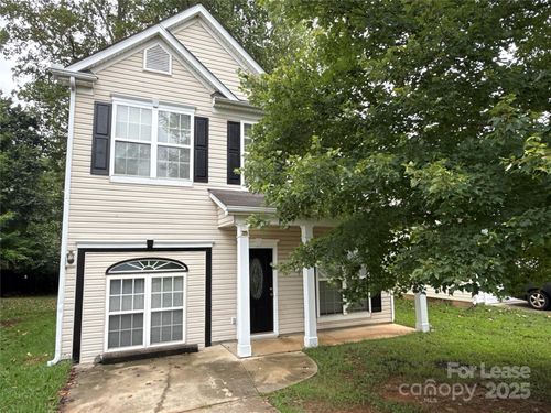 1525 Braveheart Ln, Charlotte, NC, 28216-5709 | Card Image