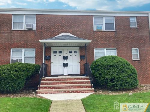 4b-250 Penn Ave, Edison, NJ, 08817-3620 | Card Image