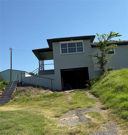 15224 E County Road 1540, Lindsay, OK, 73052-9490 | Card Image