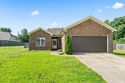 243 Hackberry Cv, Munford, TN, 38058-9606 | Card Image