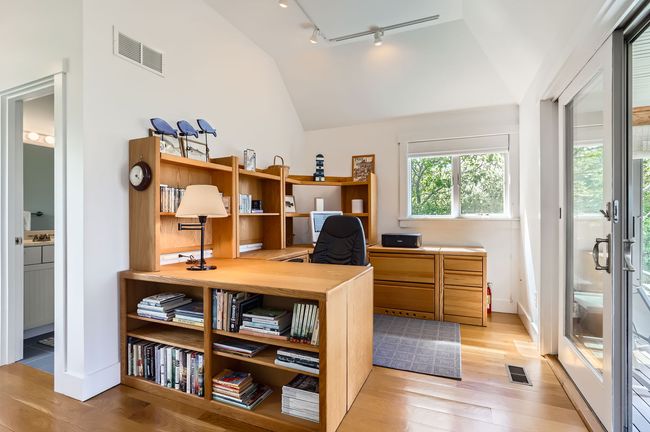 370 Lighthouse Rd, House other with 4 bedrooms, 3 bathrooms and null parking in Aquinnah MA | Image 23