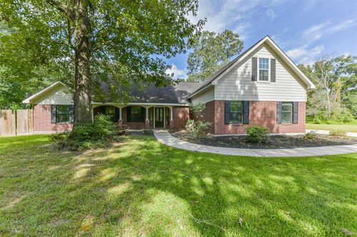 20748 Lazy Creek Dr, New Caney, TX, 77357-7952 | Card Image