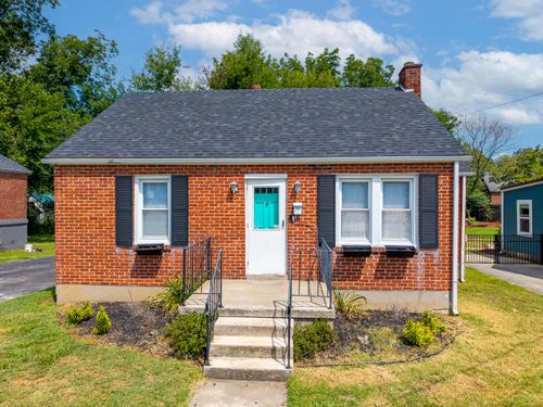 204 W Oak St, Somerset, KY, 42501-1662 | Card Image