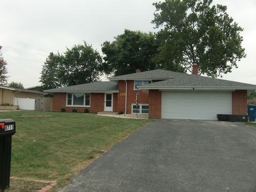 6711 W Shiawassie Dr, Palos Heights, IL, 60463-1750 | Card Image