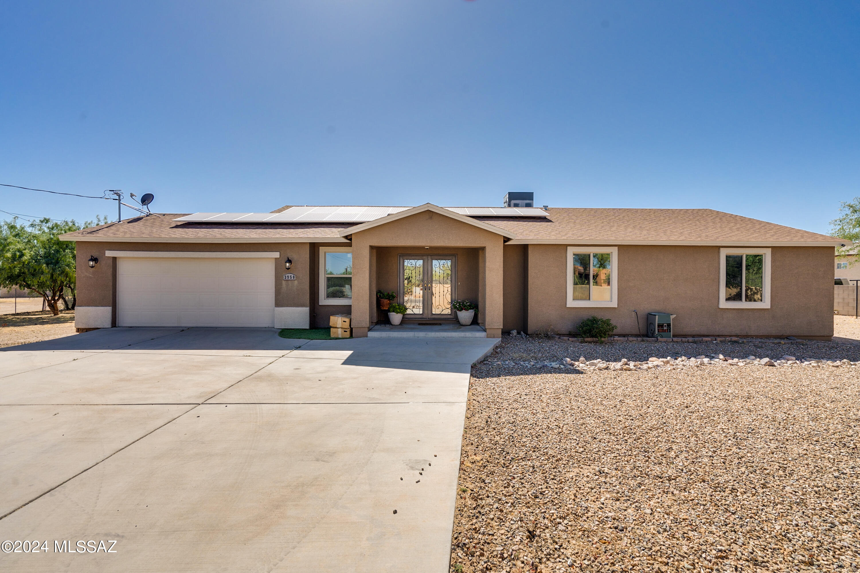 Palant Dr, Tucson, AZ 85735